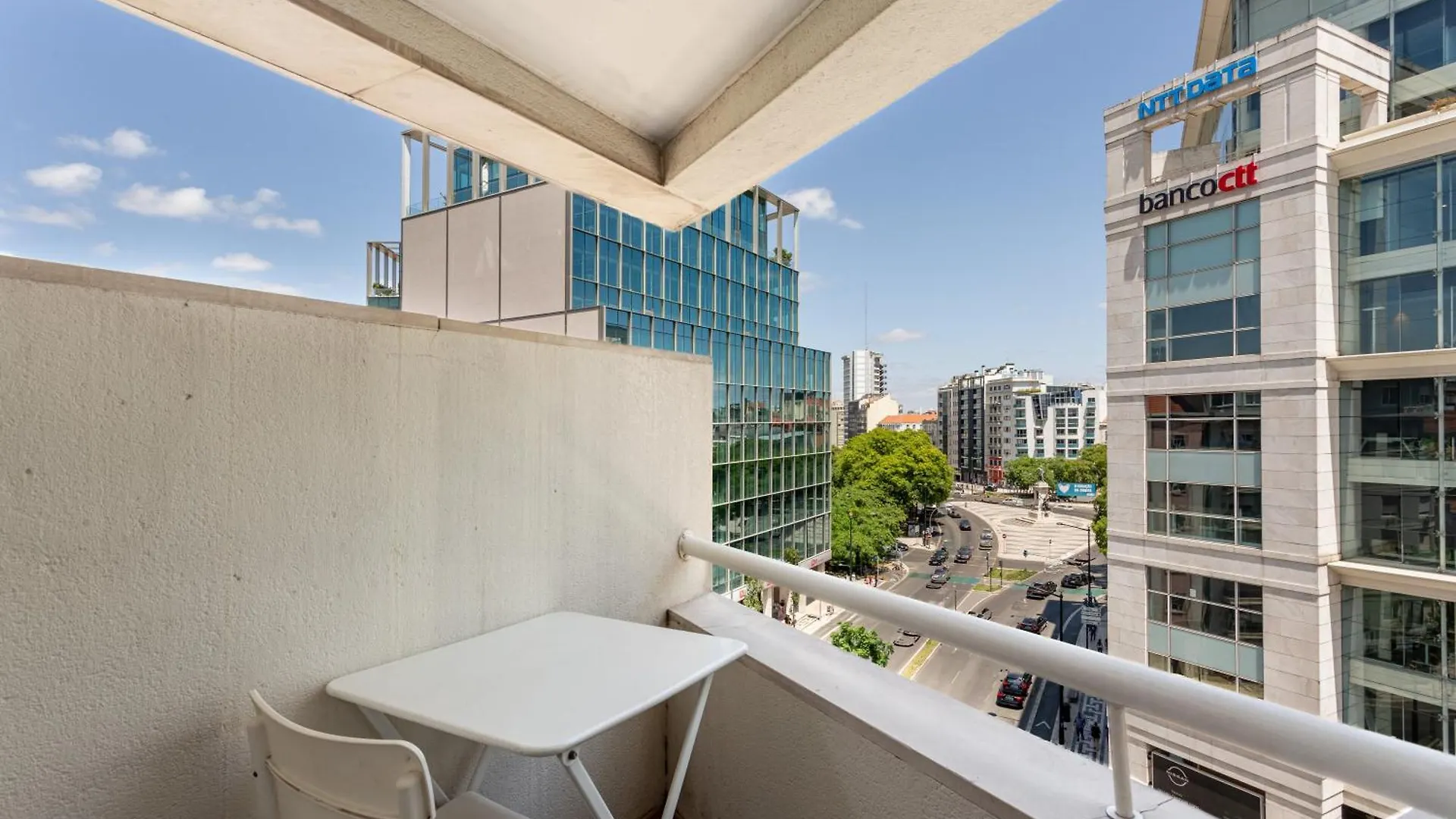 Saldanha City Retreat 2Br & Parking By Host For Us Lisboa Διαμέρισμα