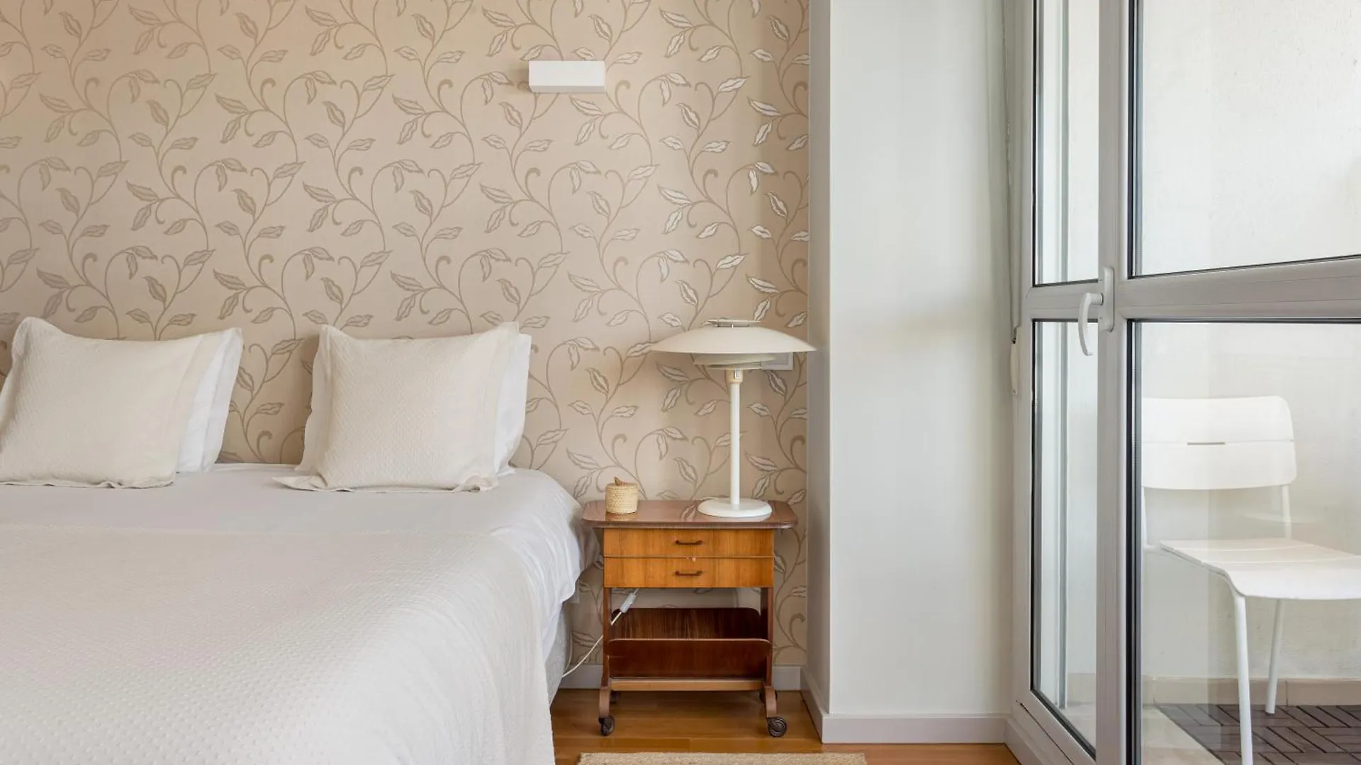 アパート Saldanha City Retreat 2Br & Parking By Host For Us リスボン