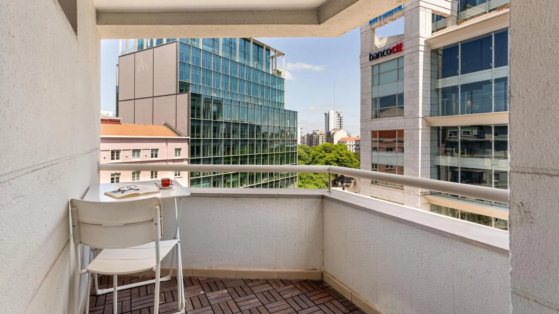 アパート Saldanha City Retreat 2Br & Parking By Host For Us リスボン